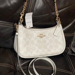 Coach Teri Shoulder Bag In Signature Canvas NWT